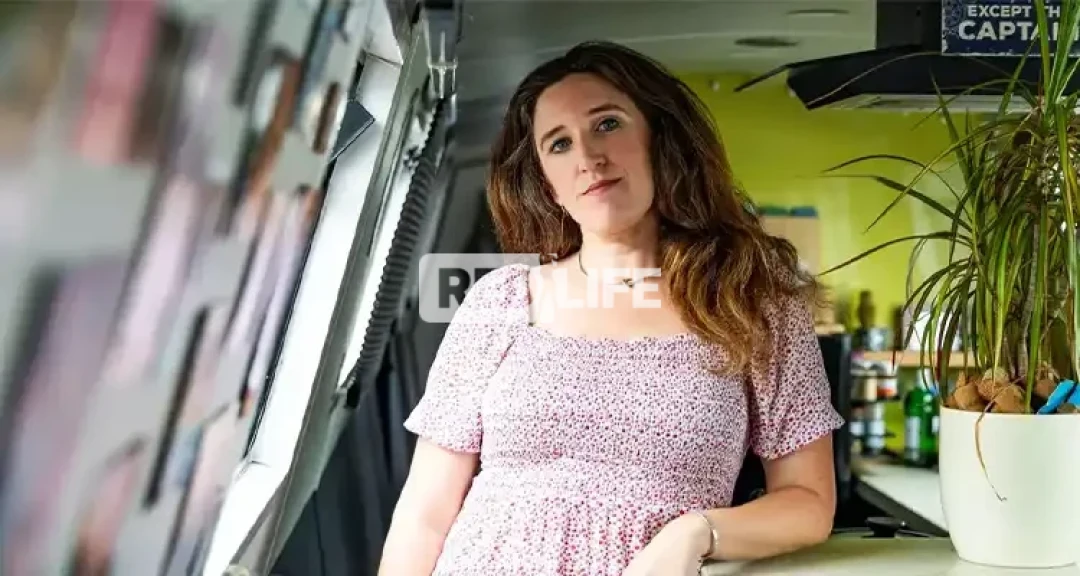 Former teacher turned sugar baby